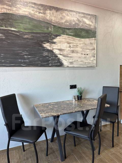 ������, ����� ������������ 64/2. ��������������, 30���.��., 6/7 ���� ����