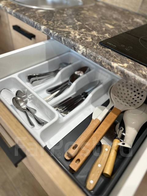 ������, ����� ������������ 64/2. ��������������, 30���.��., 6/7 ���� ����