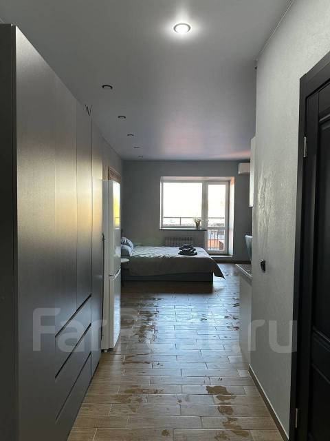 ������, ����� ������������ 64/2. ��������������, 30���.��., 6/7 ���� ����