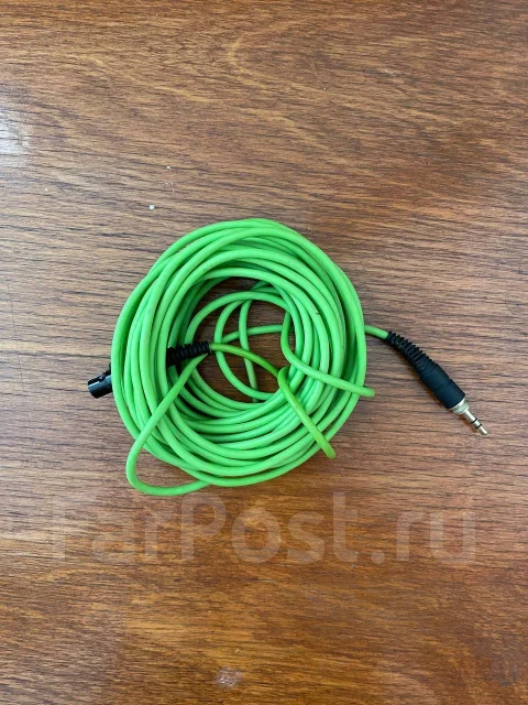 AKG Q701 ����