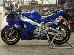 Yamaha R1. 1 000����. ��., ��������, ���, � �������� ����