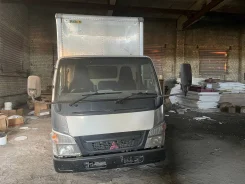 Mitsubishi Fuso Canter ����