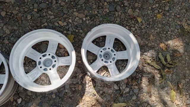 Antera. 15.0x15", 5x100 ����