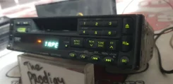 Fujitsu Ten ����