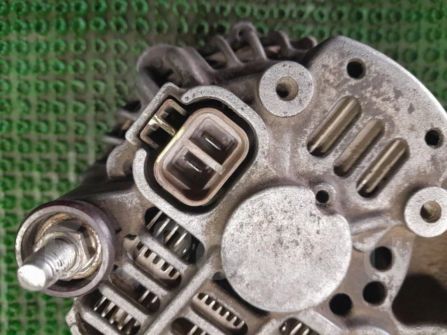 ��������� Mitsubishi 4G63, 4G64 MD194482 ����