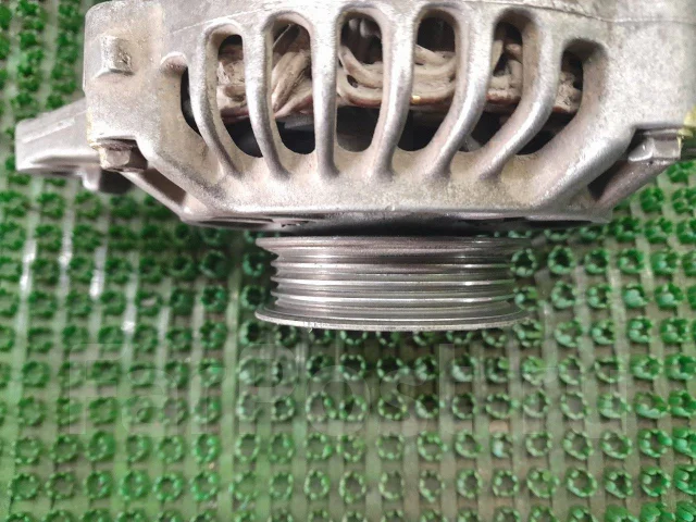 ��������� Mitsubishi 4G63, 4G64 MD194482 ����