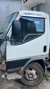 Mitsubishi Fuso Canter ����