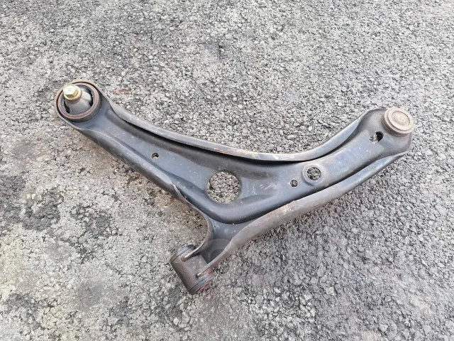 ����� �������� Toyota Vitz/ Platz/ Echo/ Funcargo 4806819176 ����