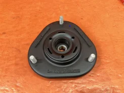����� ������ Toyota Auris ADE150 R84860902180, �������� R84860902180 ����