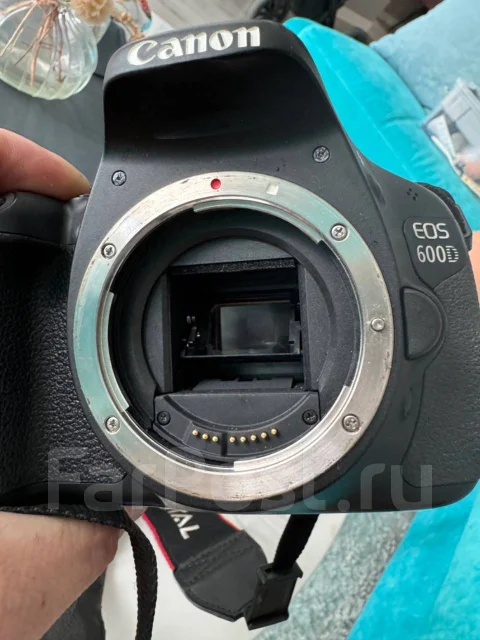 Canon EOS 600D ����