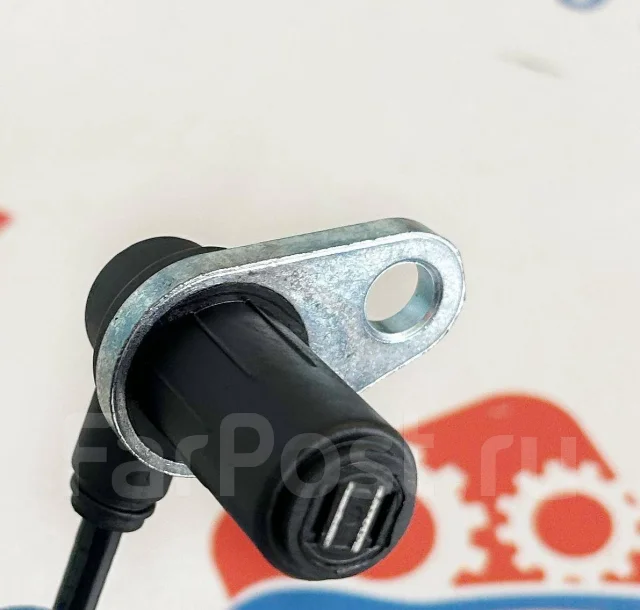 Датчик ABS RR NISSAN X-TRAIL T30 01-13 RH