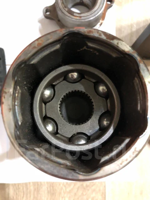 Mitsubishi L200 ����