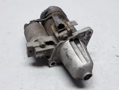 ������� Nissan Almera 233001m215 233001M215 ����
