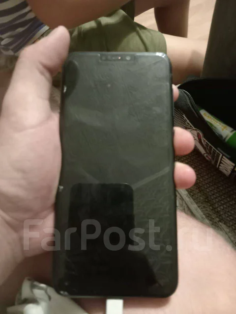 Honor 8C. �/�, 32 ��, �����, 4G LTE, NFC ����
