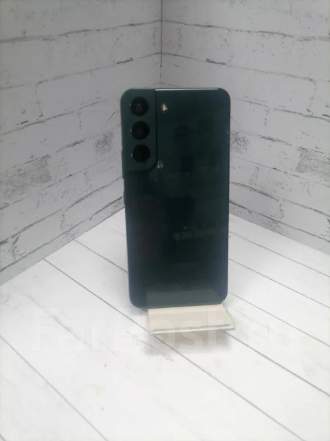 Samsung Galaxy S22. �/�, 256 ��, �������, 4G LTE, NFC ����