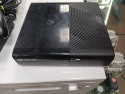 Microsoft Xbox 360 E ����