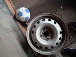 Daewoo. 5.5x14", 4x100, ET49, �� 56,6���. ����