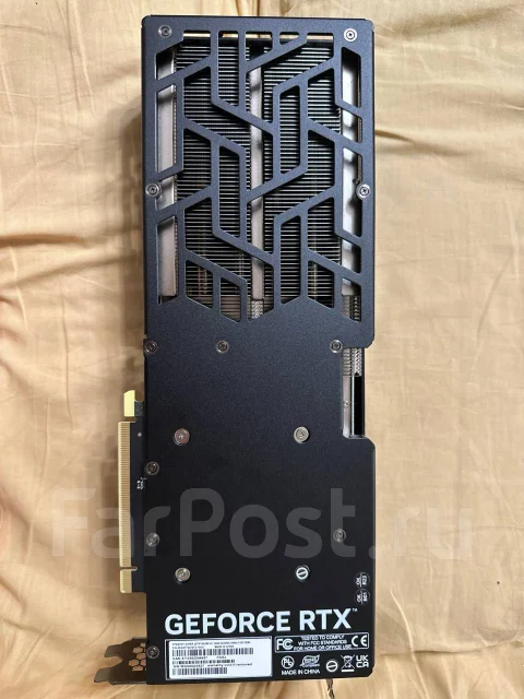 GeForce RTX 4070 Ti SUPER ����