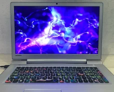 Lenovo IdeaPad 700-17ISK. 17.3", 2,3����, ��� 8 ��, ���� 1 024���, WiFi, Bluetooth, ����������� �� 2��. ����