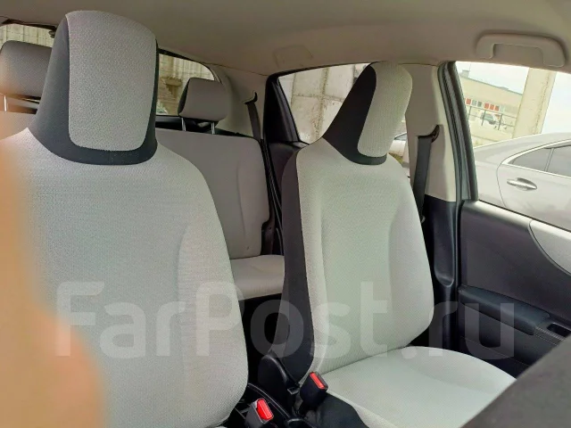 Toyota Vitz. 4wd, 1.3 (95��.�.), ������, 200����. �� ����