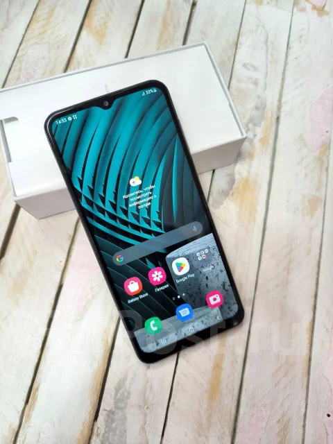 Samsung Galaxy A13. �/�, 64 ��, ������, 3G, 4G LTE, Dual-SIM, NFC ����