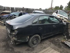 Toyota Carina E ����