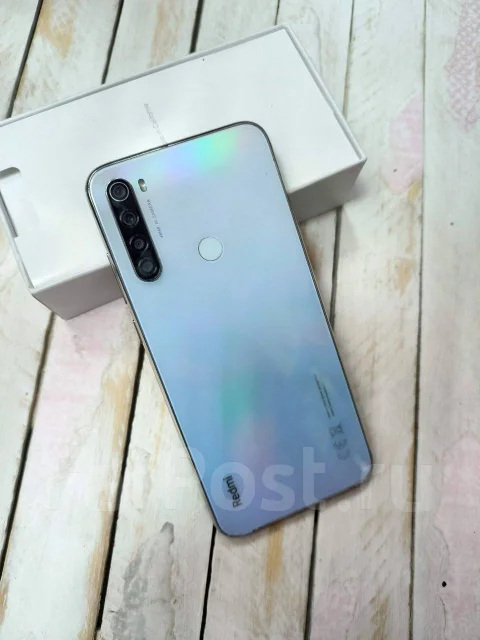 Honor 10. �����, 128 ��, �������, ������, 5G, NFC ����