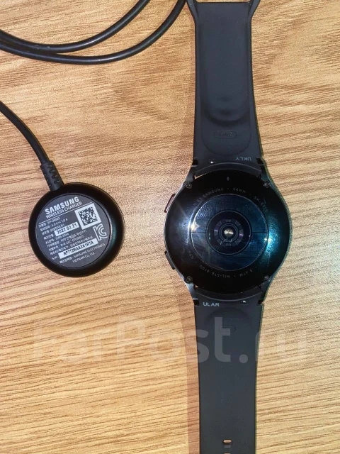 Samsung Galaxy Watch4. GPS, NFC, IP68 ����