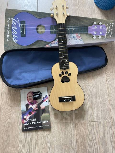Укулели сопрано в подарок тюнер и чехол, б/у, в наличии. Цена: 2 100 ...