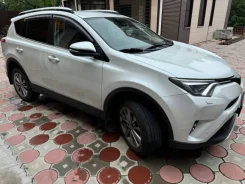 Toyota RAV4. ��������, 4wd, 2.0 (146��.�.), ������, 184 000����. �� ����