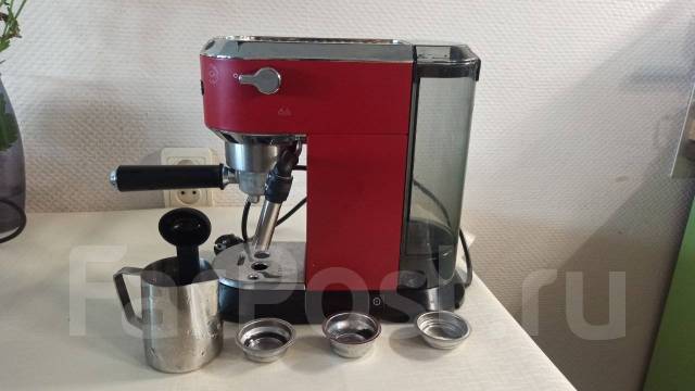 Кофемашина рожковая DeLonghi EC 685, б/у, в наличии. Цена: 10 000₽ во ...