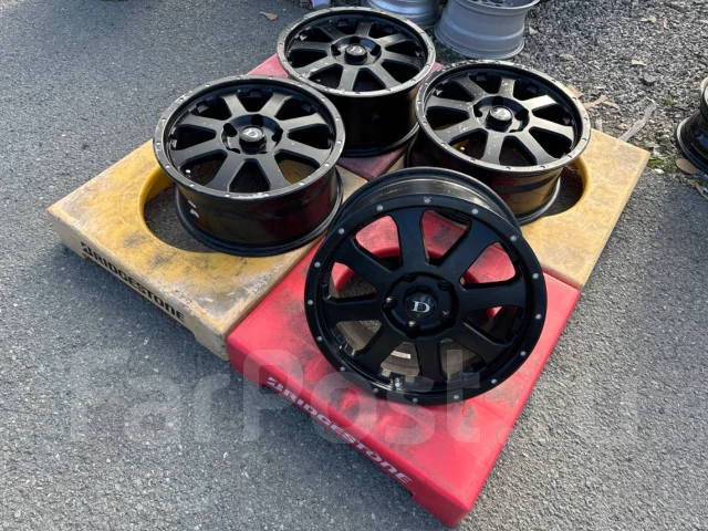 Cosmic. 7.5x17", 5x127, ET40, �� 71,1���. ����