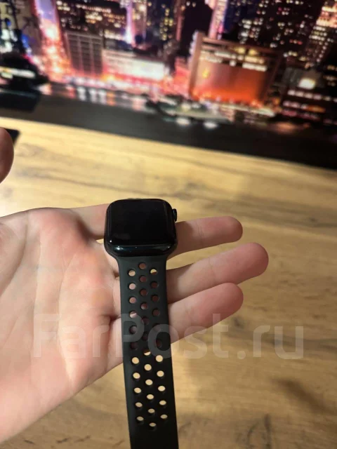 Apple Watch Series 7 Nike ����