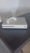 Microsoft Xbox One S ����