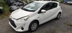 Toyota Aqua. NHP10, 1NZFXE ����