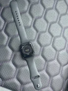 Apple Watch Series 5. GPS, NFC, IP67, IP68 ����