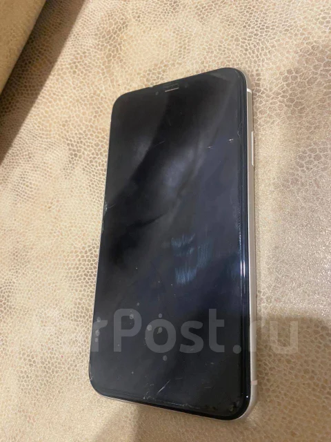 Apple iPhone 11. �/�, 128 ��, �����, 3G, 4G LTE, NFC ����