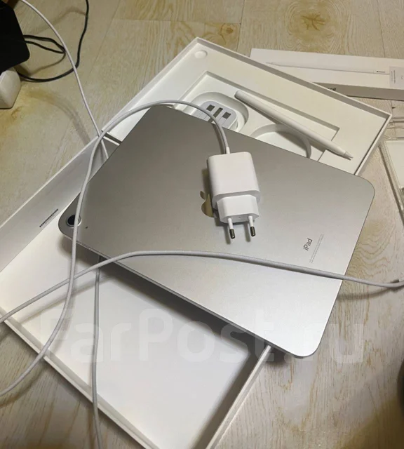 Apple iPad 10. ������ 64 �� ����