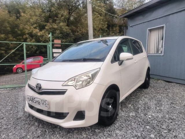 Toyota Ractis. �������, 4wd, 1.5, ������, 250 000����. �� ����