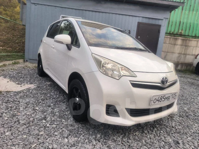 Toyota Ractis. �������, 4wd, 1.5, ������, 250 000����. �� ����