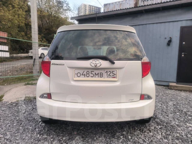 Toyota Ractis. �������, 4wd, 1.5, ������, 250 000����. �� ����