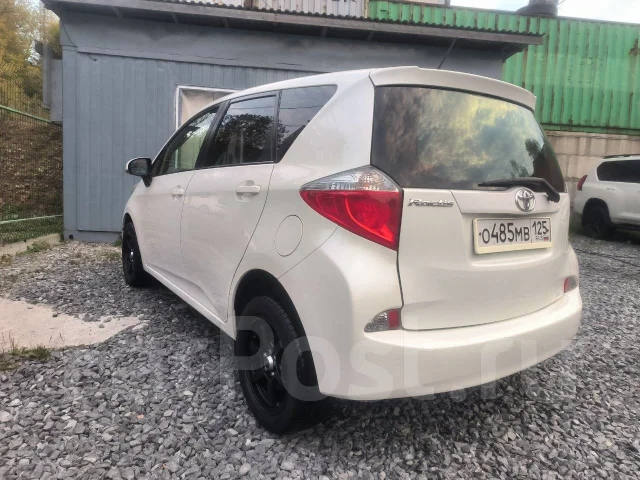 Toyota Ractis. �������, 4wd, 1.5, ������, 250 000����. �� ����