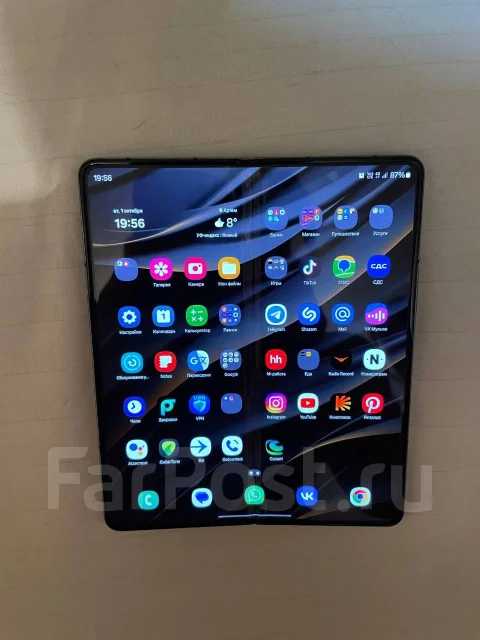 Samsung Galaxy Z Fold4. �/�, 256 ��, ������ ����