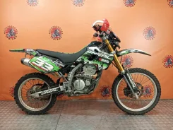 Kawasaki KLX 250 ����