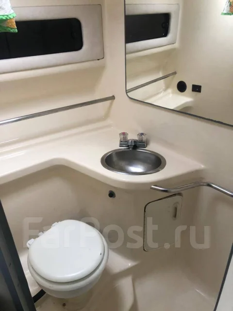 Searay. 1996 ���, ����� 11,5��., ��������� ������������, 440��.�., ������ ����