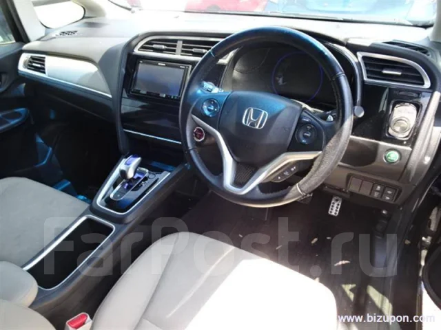 Honda Shuttle. GP8, LEB ����