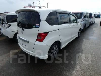 Honda Freed. GB3, L15A ����
