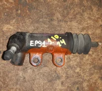 ������� ��������� ������� Toyota 31470-10040 ����