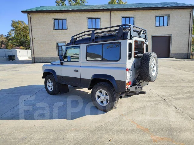 Land Rover Defender. ��������, 4wd, 2.4 (122��.�.), ������, 242 000����. �� ����