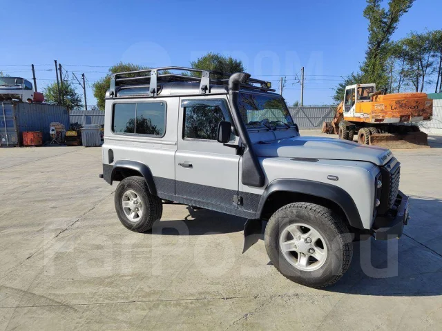 Land Rover Defender. ��������, 4wd, 2.4 (122��.�.), ������, 242 000����. �� ����